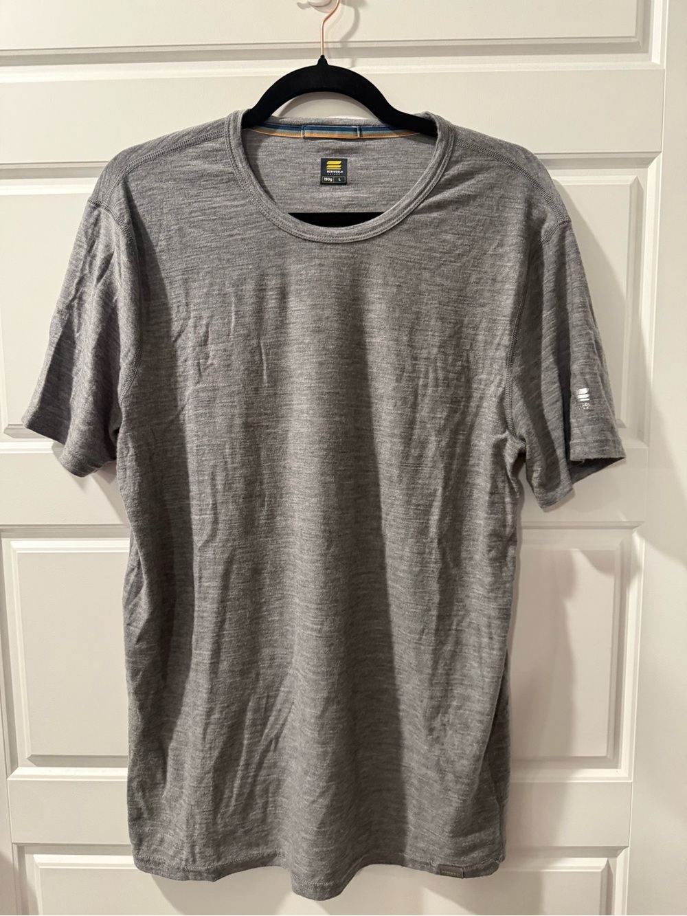 Meriwool Grey t shirt large